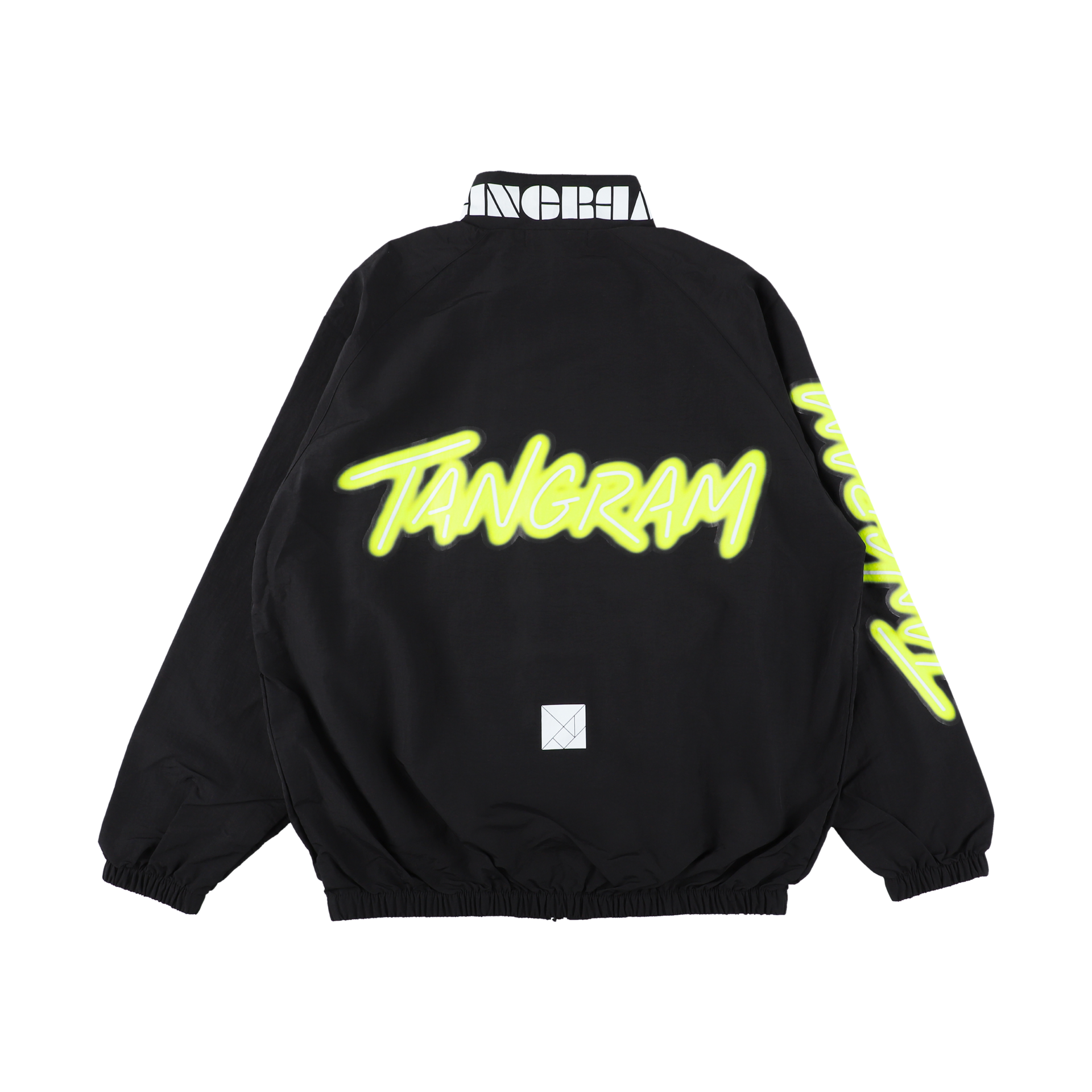 タングラム　ナイロンジャケット NEON LOGO NYLON TRAINING JACKET BLACK TGA-MB34 – TANGRAM