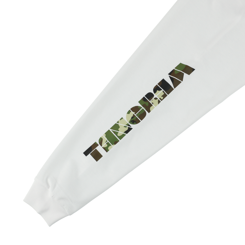 CAMO LOGO AIR MOCKNECK TEE WHITE TGA-MT171